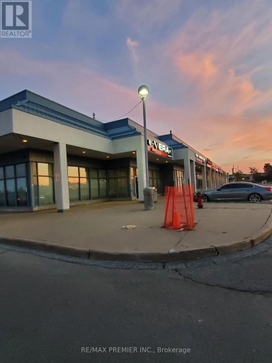 58 - 10909 YONGE STREET, Richmond Hill (Devonsleigh), Ontario, L4C3E3