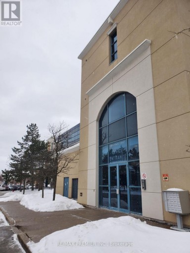 58 - 10909 YONGE STREET, Richmond Hill (Devonsleigh), Ontario, L4C3E3