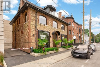 3 ROWANWOOD AVENUE E Toronto (Rosedale-Moore Park) Ontario photo 1