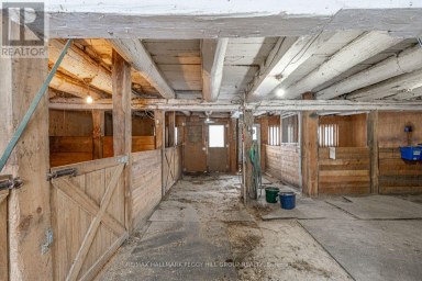 8464 6TH LINE Essa Ontario photo 21