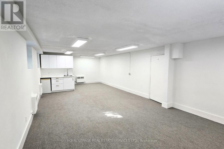 L1 - 2842 BLOOR STREET W, Toronto (Kingsway South), Ontario, M8X1B1