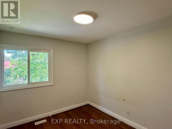 UPPER - 6 MID PINES ROAD Toronto (Woburn) Ontario photo 13