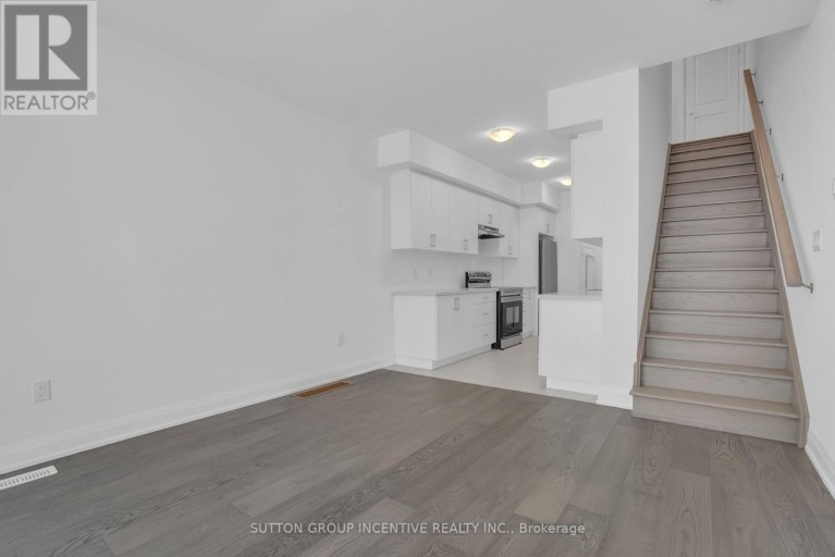 2 - 5 RANCH TERRACE, Barrie, Ontario, L9J0Y3