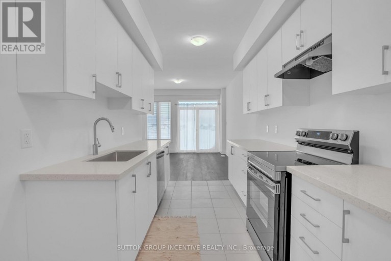 2 - 5 RANCH TERRACE, Barrie, Ontario, L9J0Y3
