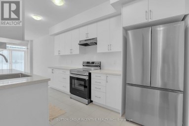 2 - 5 RANCH TERRACE Barrie Ontario photo 2