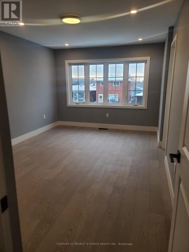(UPPER) - 84 BELAND AVENUE, Hamilton (McQuesten), Ontario, L8H6C1