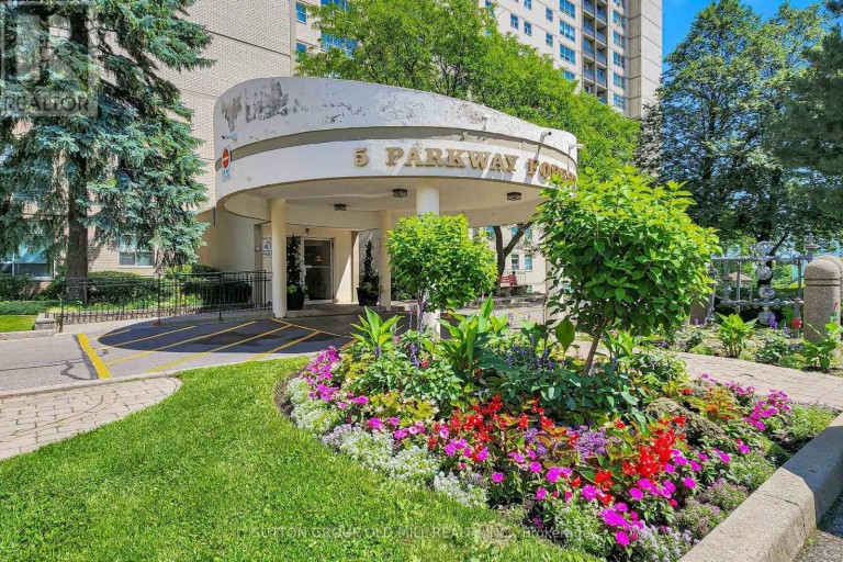 1901 - 5 PARKWAY FOREST DRIVE, Toronto (Henry Farm), Ontario, M2J1L2