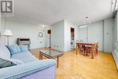 1901 - 5 PARKWAY FOREST DRIVE Toronto (Henry Farm) Ontario photo 6