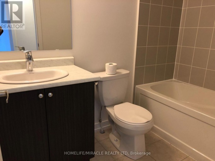 202 - 1555 KINGSTON ROAD, Pickering (Town Centre), Ontario, L1V0E9