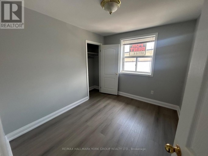 1 - 37 HOLLAND STREET W, Bradford West Gwillimbury (Bradford), Ontario, L3Z2B9