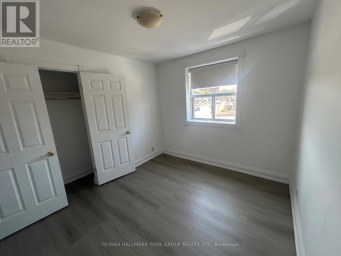 2 - 37 HOLLAND STREET W Bradford West Gwillimbury (Bradford) Ontario photo 6