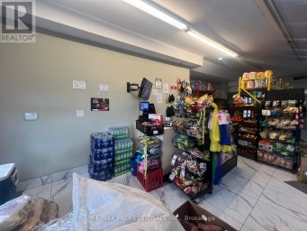 2995 ISLINGTON AVENUE Toronto (Humber Summit) Ontario photo 6
