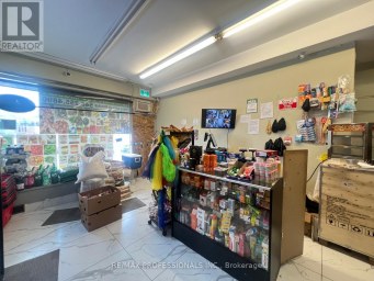 2995 ISLINGTON AVENUE Toronto (Humber Summit) Ontario photo 8