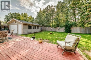 69 Gregson Crescent Red Deer Alberta photo 34