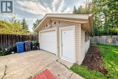 69 Gregson Crescent Red Deer Alberta photo 37