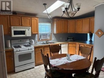 101 MAPLE GROVE VILLAGE ROAD Southgate Ontario photo 11
