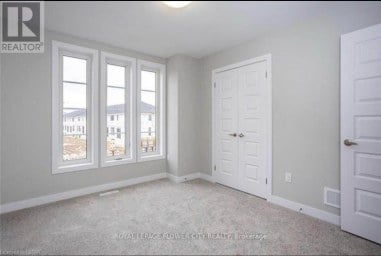 3622 SOUTHBRIDGE AVENUE London South (South W) Ontario photo 16