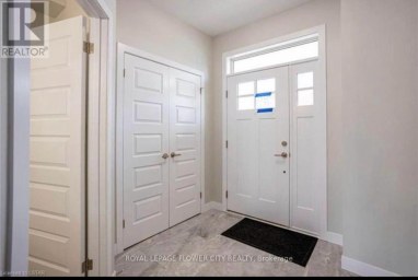 3622 SOUTHBRIDGE AVENUE London South (South W) Ontario photo 2