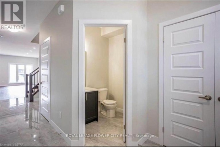 3622 SOUTHBRIDGE AVENUE, London South (South W), Ontario, N6L0G8