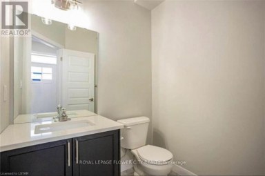 3622 SOUTHBRIDGE AVENUE London South (South W) Ontario photo 4