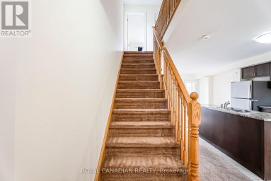 756 LINDEN DRIVE Cambridge Ontario photo 5