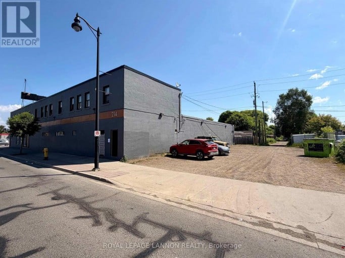 222 MAY STREET N, Thunder Bay (East End), Ontario, P7C3P6