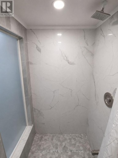GROUND LEVEL - 49 RED ROBIN WAY, Toronto (Westminster-Branson), Ontario, M2R3K6