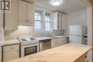 UPPER - 20 ACACIA ROAD Toronto (Mount Pleasant West) Ontario photo 10