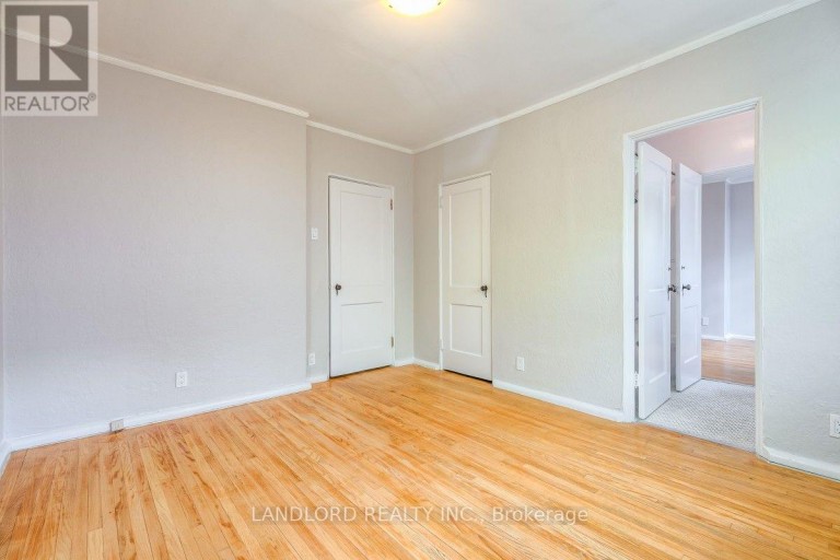 UPPER - 20 ACACIA ROAD, Toronto (Mount Pleasant West), Ontario, M4S2K4