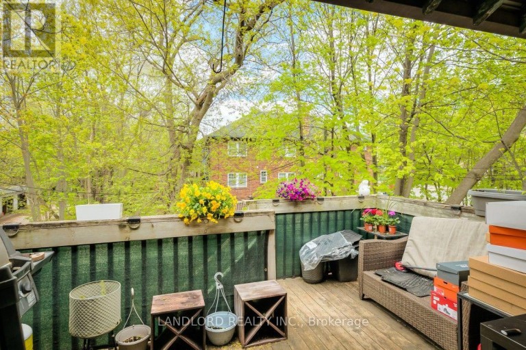 UPPER - 20 ACACIA ROAD, Toronto (Mount Pleasant West), Ontario, M4S2K4