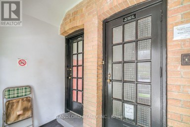 UPPER - 20 ACACIA ROAD Toronto (Mount Pleasant West) Ontario photo 3