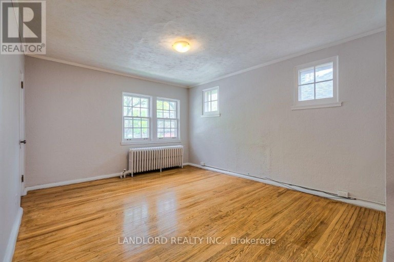 UPPER - 20 ACACIA ROAD, Toronto (Mount Pleasant West), Ontario, M4S2K4