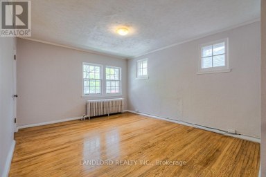 UPPER - 20 ACACIA ROAD Toronto (Mount Pleasant West) Ontario photo 5