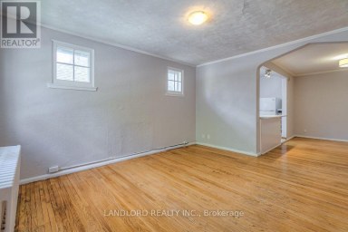 UPPER - 20 ACACIA ROAD Toronto (Mount Pleasant West) Ontario photo 6