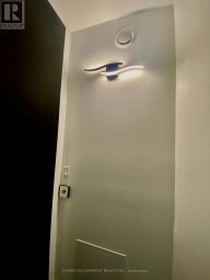 33 VILLERS STREET Toronto (South Riverdale) Ontario photo 8