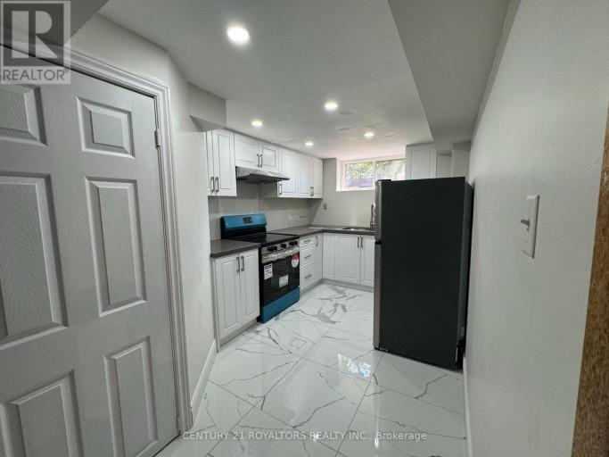 BSMT - 404 TRENT STREET W, Whitby (Downtown Whitby), Ontario, L1N1M5