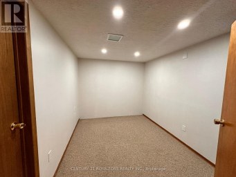 BSMT - 404 TRENT STREET W Whitby (Downtown Whitby) Ontario photo 28