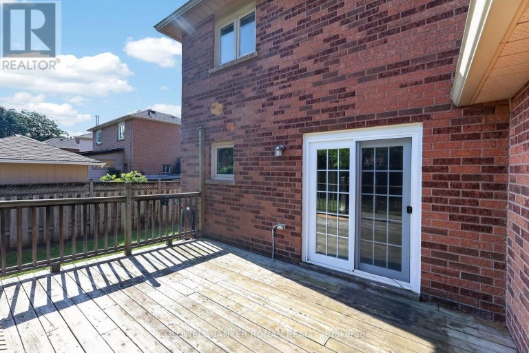 8 MCCULLOUGH AVENUE, New Tecumseth (Beeton), Ontario, L0G1A0