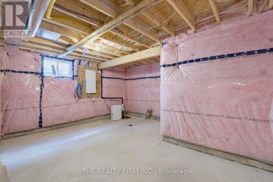 7 ASPEN CIRCLE Thames Centre Ontario photo 36