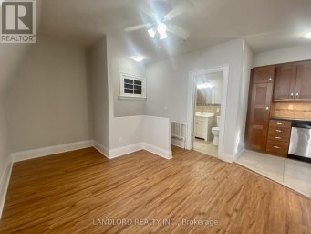 E - 341 ST CLAIR AVENUE W Toronto (Casa Loma) Ontario photo 4