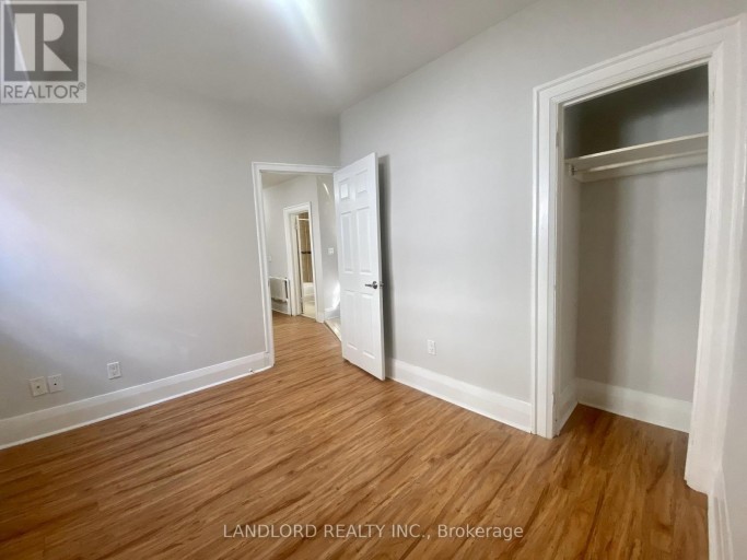 E - 341 ST CLAIR AVENUE W, Toronto (Casa Loma), Ontario, M5P1N3