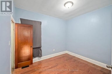 1456 GORE ROAD London East (East O) Ontario photo 20