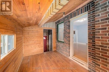 1456 GORE ROAD London East (East O) Ontario photo 23