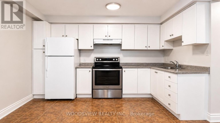 3 - 17 WASHINGTON STREET, Markham (Old Markham Village), Ontario, L3P2R3