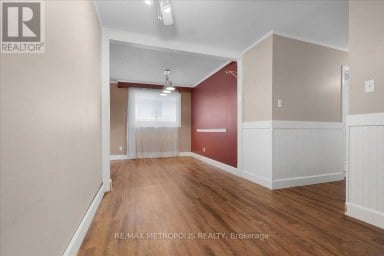 MAIN - 23 SILVER ASPEN CRESCENT Kitchener Ontario photo 11