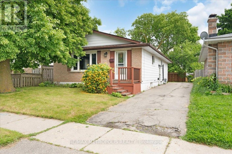 MAIN - 23 SILVER ASPEN CRESCENT, Kitchener, Ontario, N2N1H5