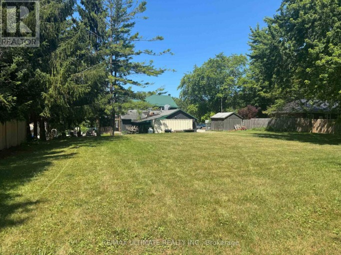 4 CENTRAL WELLINGTON STREET, Ashfield-Colborne-Wawanosh (Ashfield), Ontario, N7A3X9