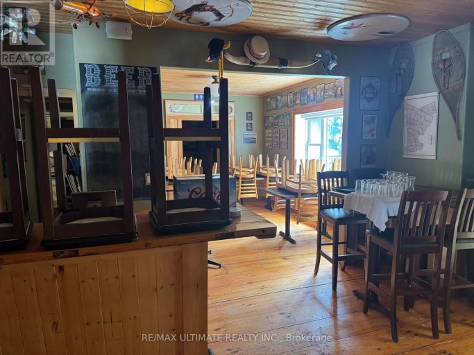 4 CENTRAL WELLINGTON STREET, Ashfield-Colborne-Wawanosh (Ashfield), Ontario, N7A3X9
