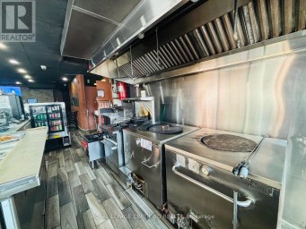 754 KING STREET W Toronto (Niagara) Ontario photo 8
