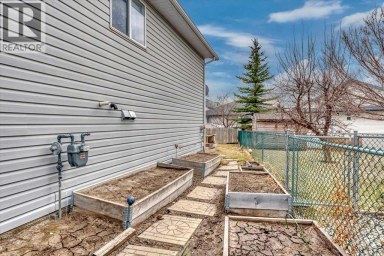 27 Aspen Creek Way Strathmore Alberta photo 6